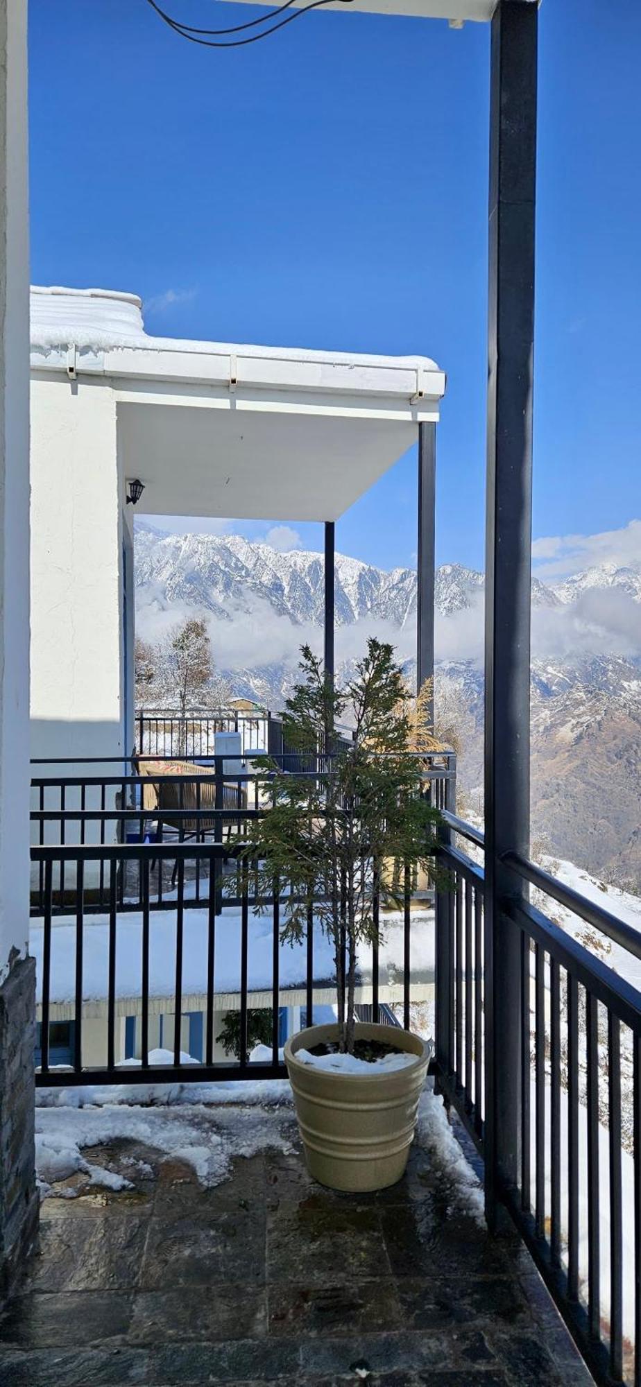 Faraway Cottages, Auli Joshīmath Esterno foto