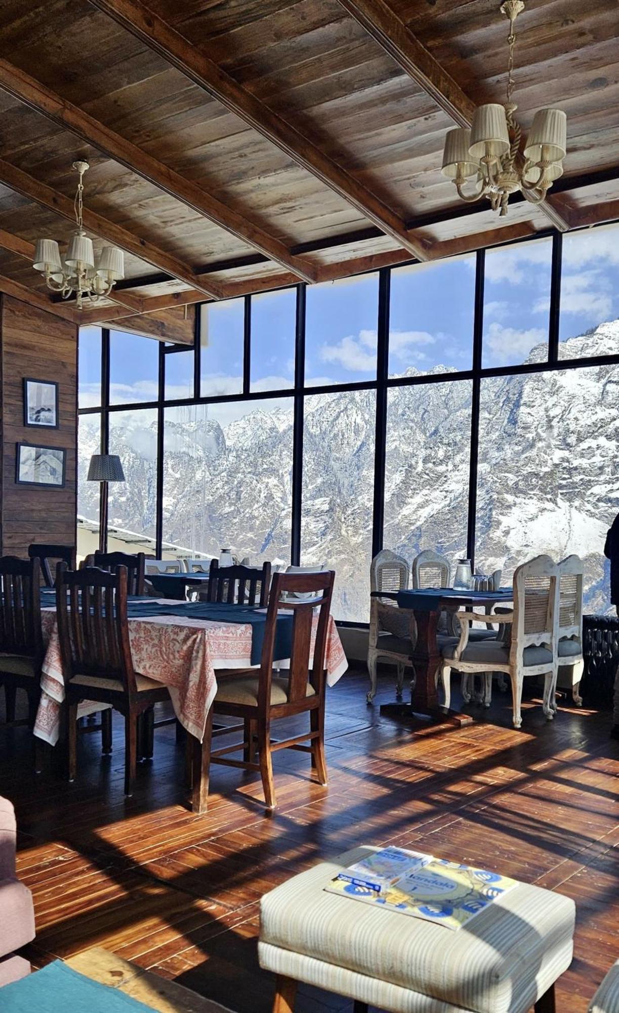 Faraway Cottages, Auli Joshīmath Esterno foto